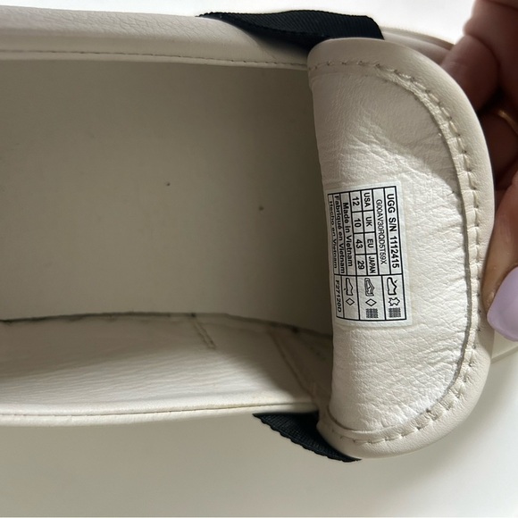 UGG Reverse Monogram Frontrow Sneakers women’s size 12 - Picture 6 of 6